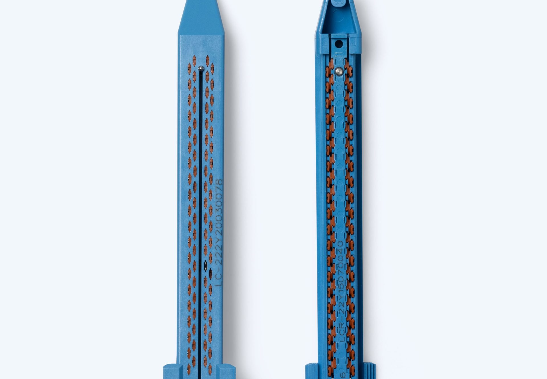 Surgical staplers cartridge